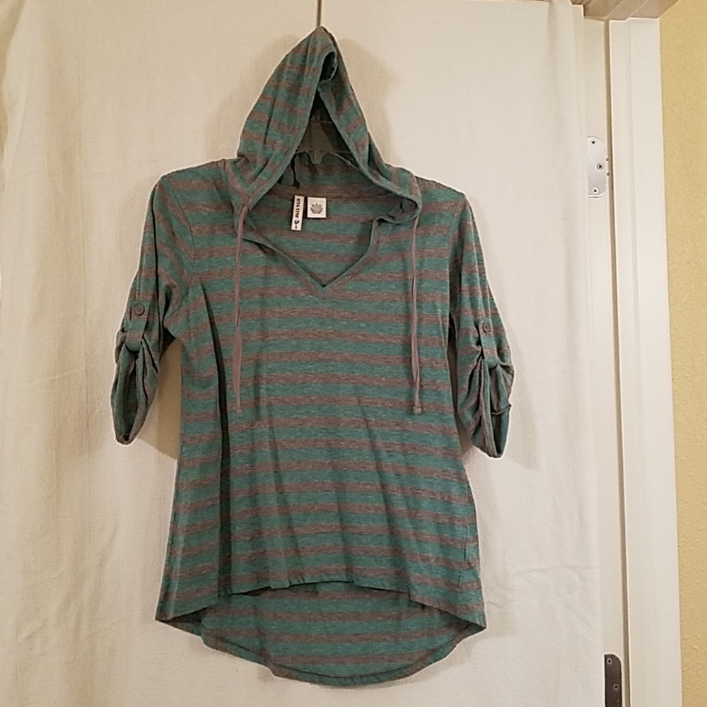 Hooded T-shirt